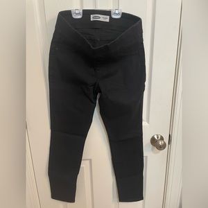 NWOT Old Navy Skinny jeggings.